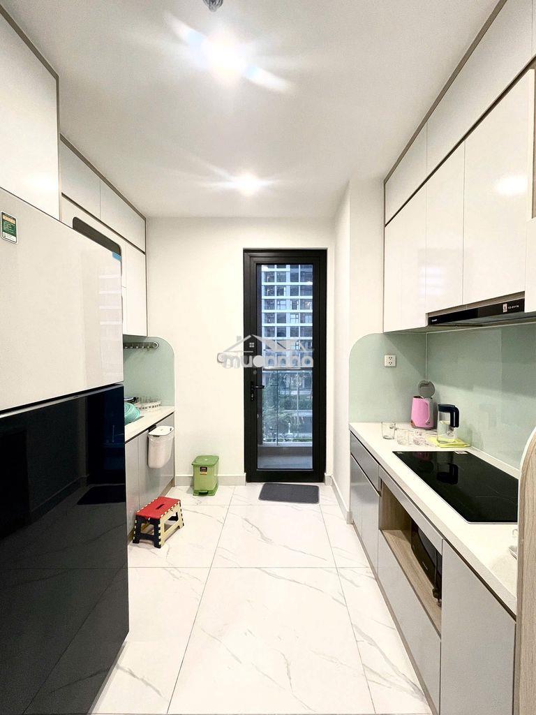Cho thuê căn hộ góc 2pn2wc vinhomes grand park full nội thất 