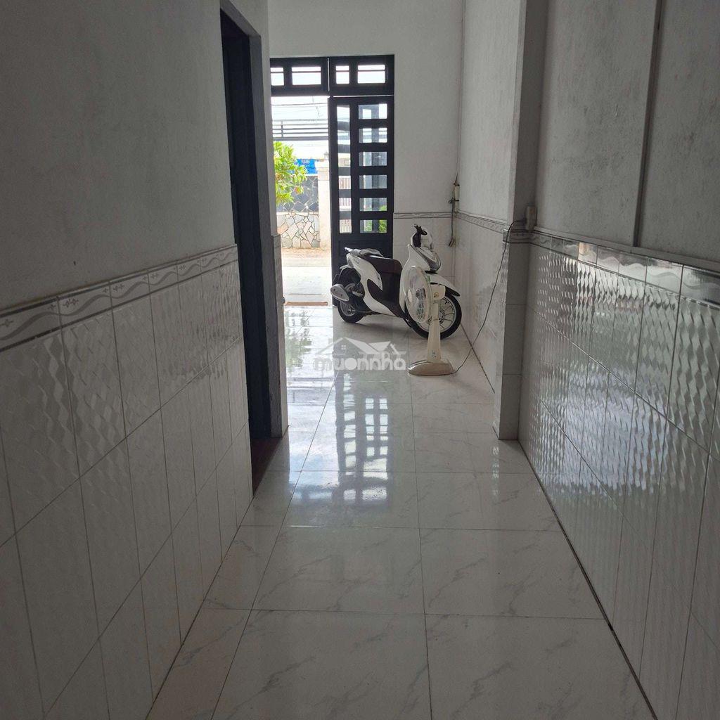 Bán nhà ,đường phan văn hớn , bà điểm hm , ngang 5m - 110m2 ,giá 2.5tỷ - 3