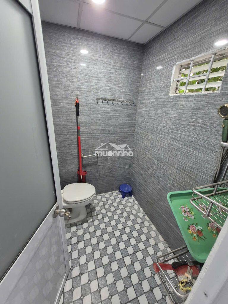 Cho thuê nhà hẻm xe hơi đường nguyễn hữu tiến 4 x 20 : 3 pn ,2 wc - 2