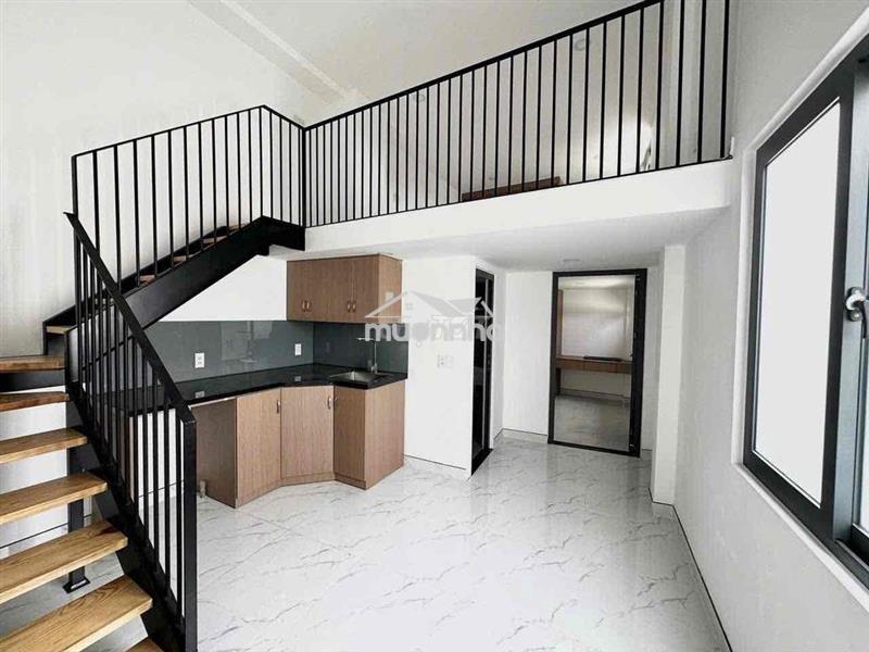 Cho thuê siêu duplex cao 2m hiện đại trung tâm quận bình thạnh