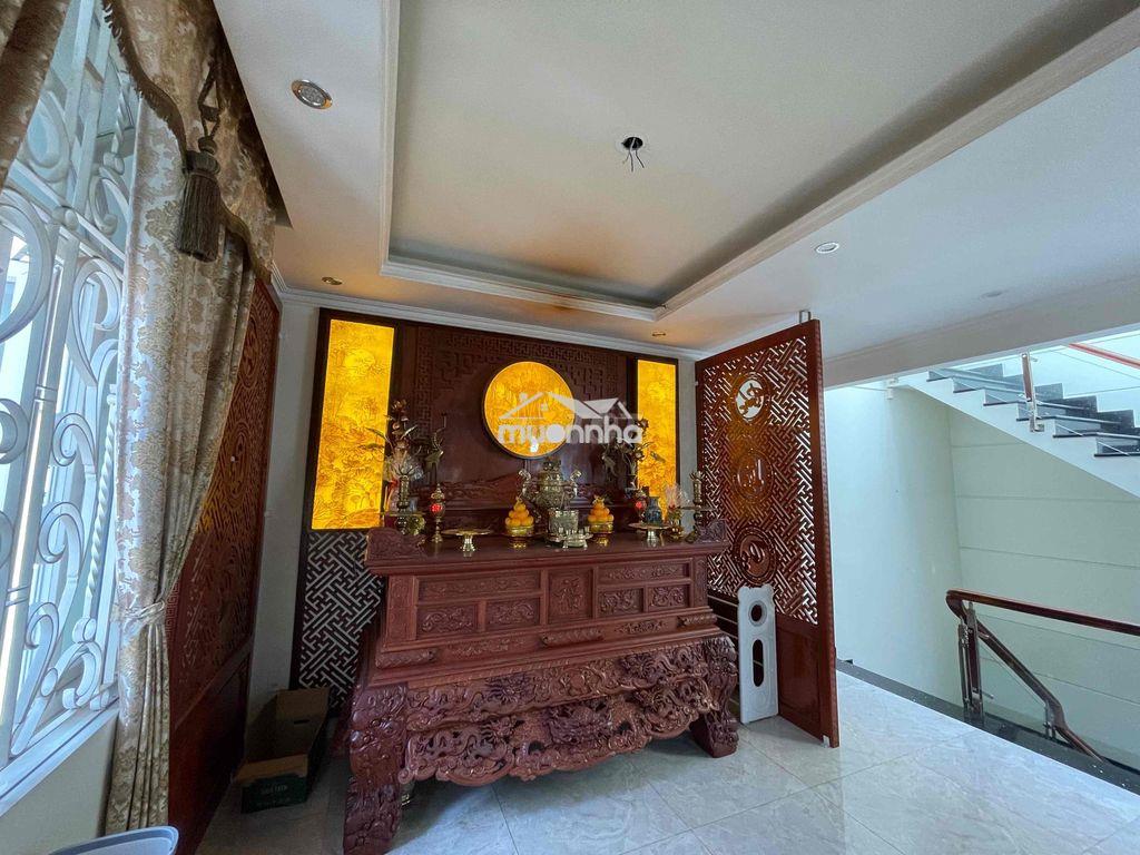 Biệt thự nội thất cao cấp, có hầm dt 200m2 giá bán 34.5tỷ(tặng nt) - 2