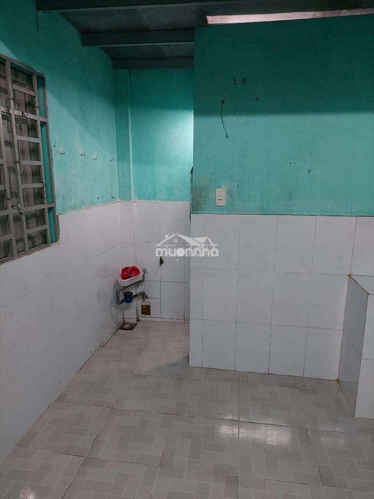 Phòng gác đúc suốt, mái cách nhiệt - 3