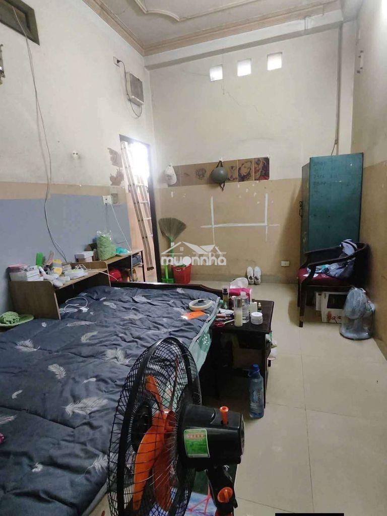Cho thuê phòng tolet riêng,đường trường chinh,giá 1,5triệu - 3