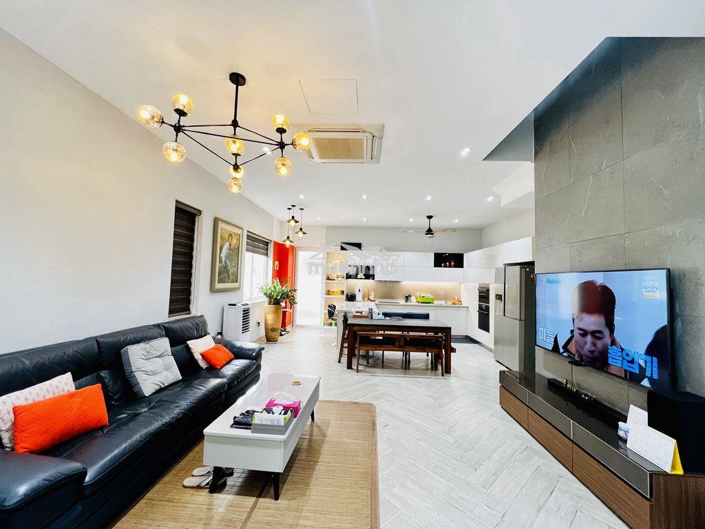 Giá tốt bt melosa khang điền -15tỷ - 8x18m 3 lầu - có nội thất đẹp - 2