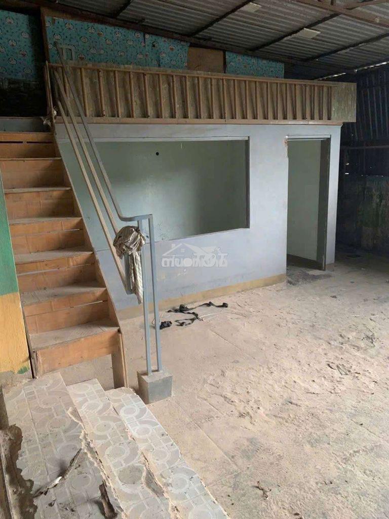 Xưởng dĩ an 550m/20tr đường cont - 2