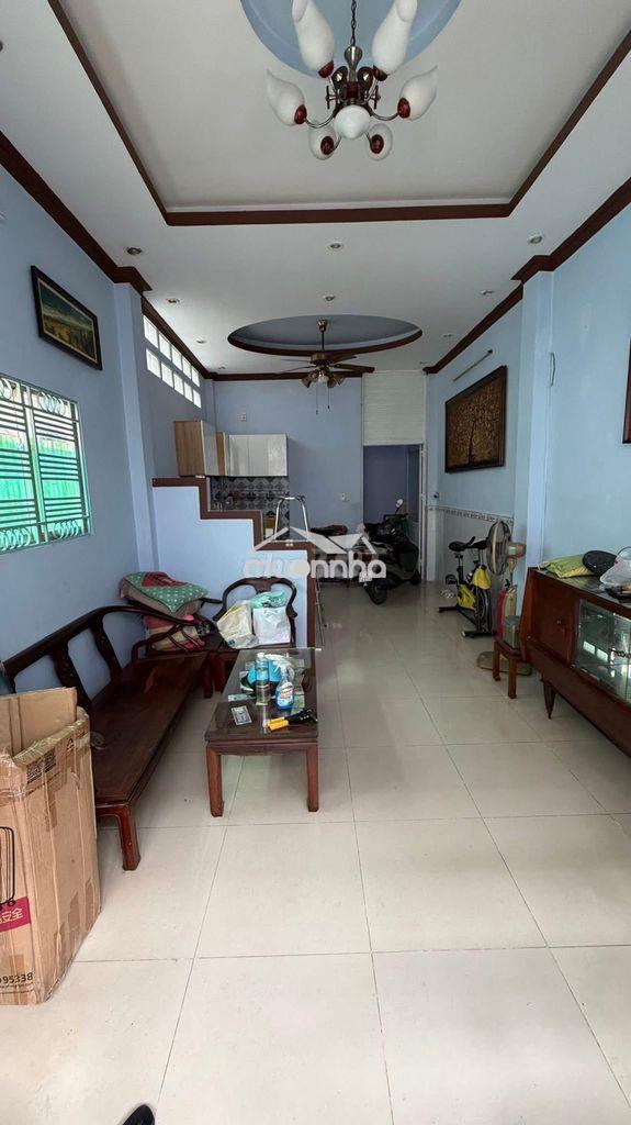 Nhà hẻm 625 trần xuân soạn , tân hưng