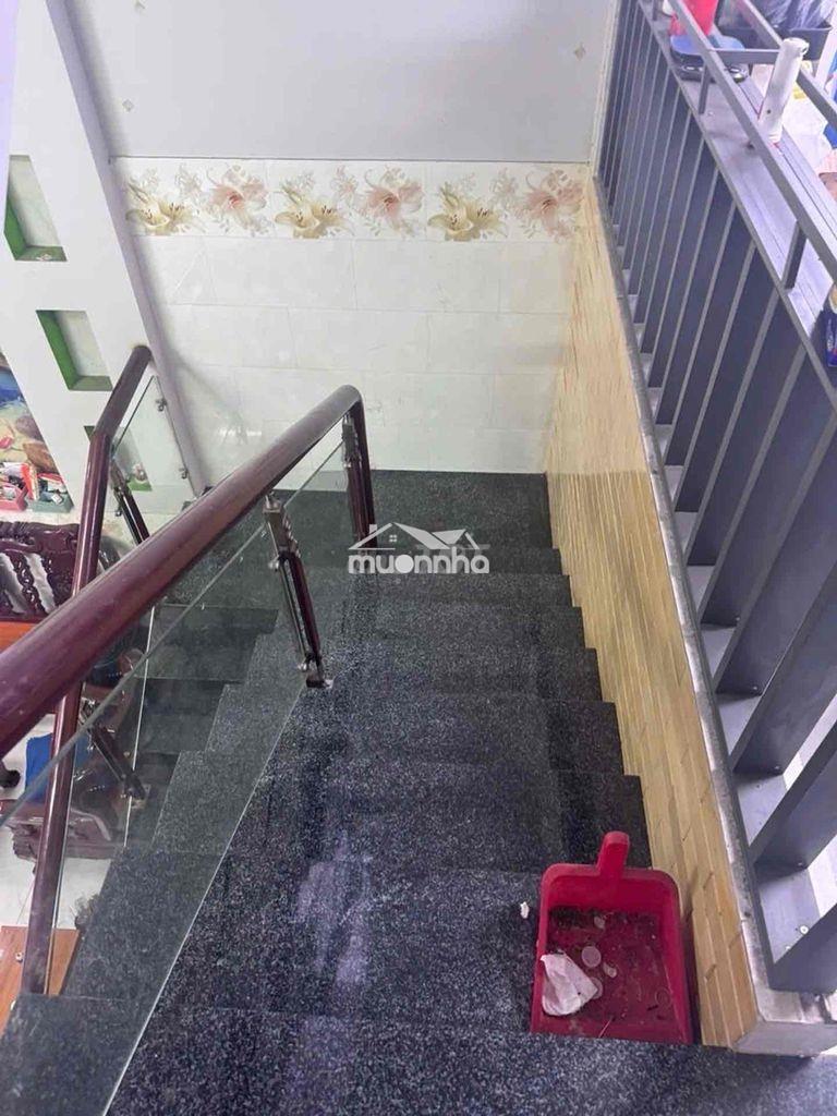 Nhà ttn q12 - 60m2 - 5 tầng - 4pn - hẻm ô tô thông - gần cv thuận kiêu - 4