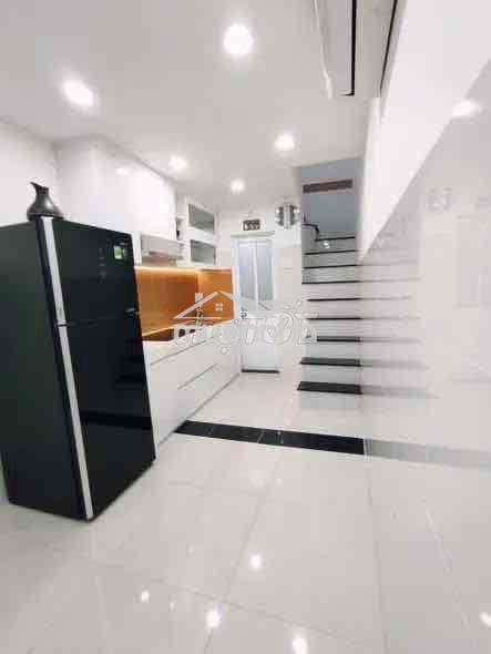Cho thuê hẻm 150 nguyễn trãi - 4