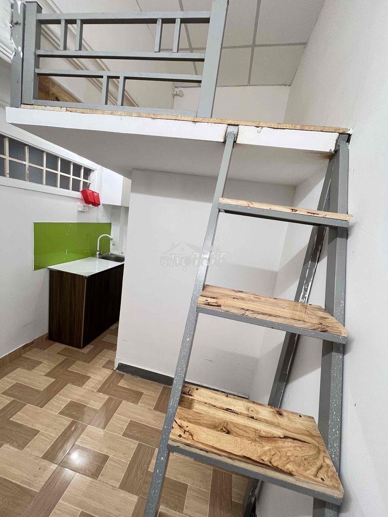 Phòng chính chủ cửa sổ trời 57 lê đức thọ
