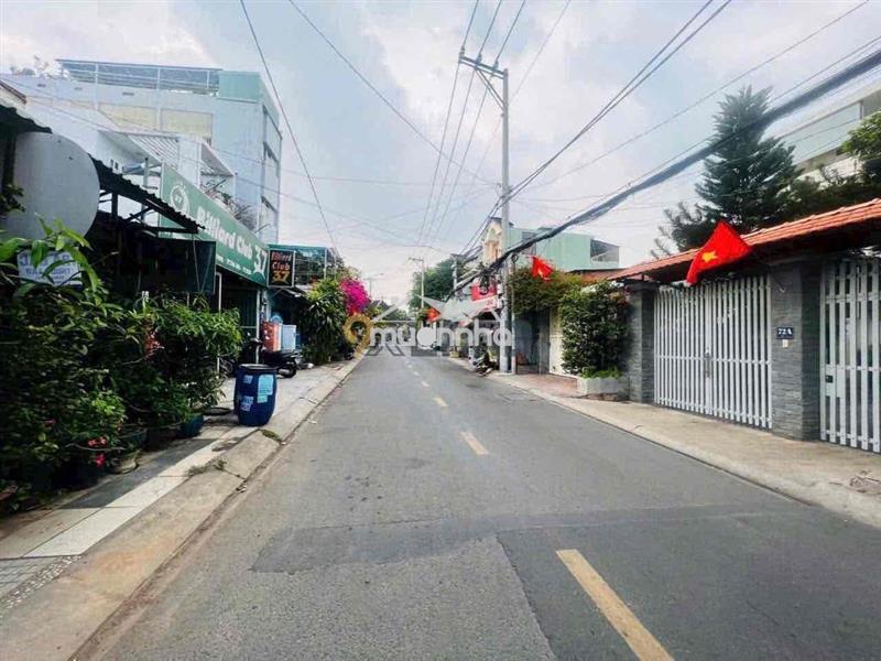 Gần hoàng diệu 2- nhà 2lầu sân đậu ô tô 3pn 3wc ở + vpcty + ở kd onl
