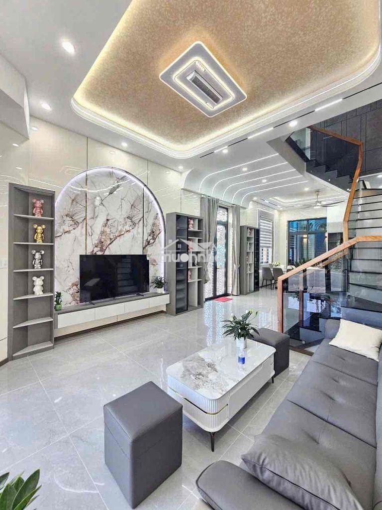 Căn nhà phố hai mặt tiền giá mềm hơn thị trường - 3