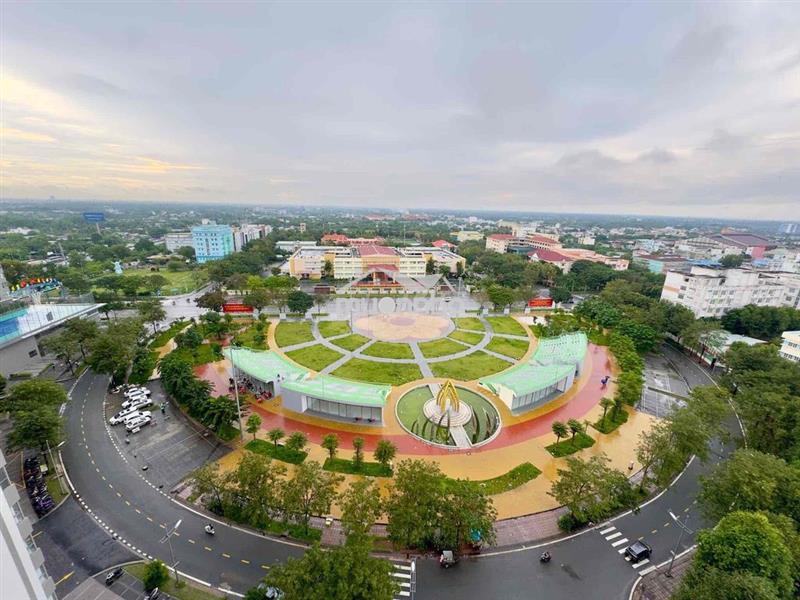 Cần bán căn mini penhouse 113m2 4.450 tỷ sổ sẵn ,có nộithất giường tủ