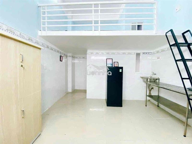 Phòng trọ gác cao 2m ngay ngã tư bảy hiền - etown cộng hoà