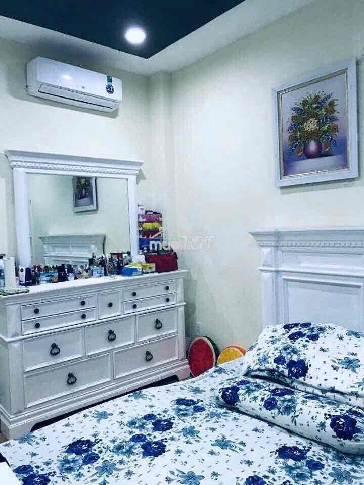 Cho thuê nhà mới, hẻm rộng rãi - trệt 1 lửng 2 lầu, nguyễn thông q3 - 4