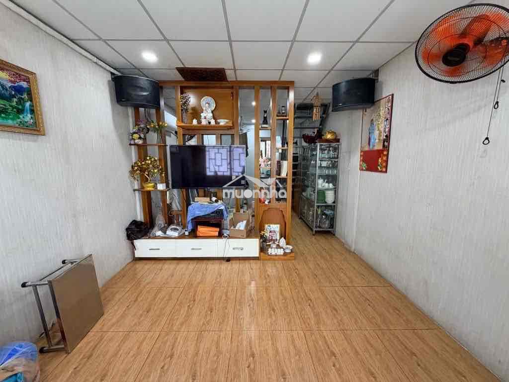Nhỉnh 2,5 tỷ - chung cư lý thường kiệt - 3.6x12.2m 3pn - chung cư tầ - 2
