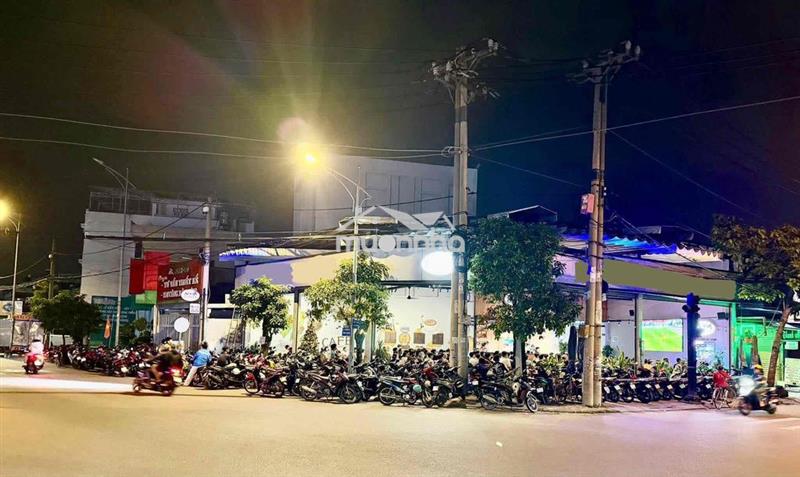 Sang nhượng cafe căn góc trần thị năm-quận 12, lợi nhuận 50-70tr/tháng