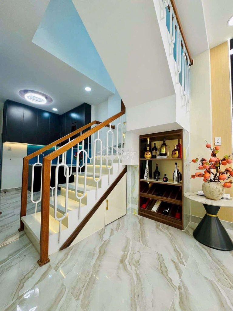 🏡 Bán nhà đẹp mới thiết kế hiện đại đường dạ nam p2 q8
 - 3