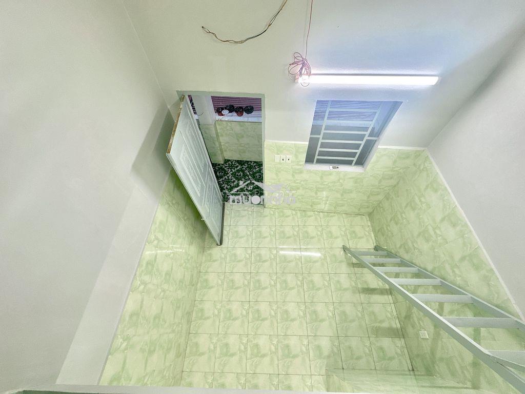 Gác cao, view ban công thoáng mát, có ml - ngay ngã tư thủ đức - 3