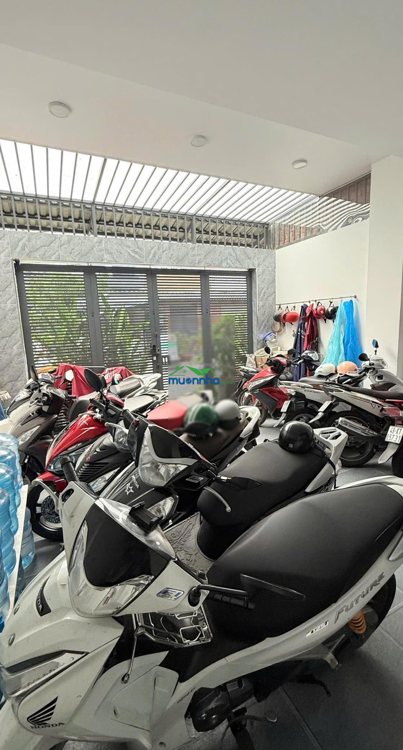 Bán nhà 5m x 20m 4 tầng có 7 phòng đang thuê ổn định 23tr đường nguyễn văn quá ngay kênh tham lương - 3