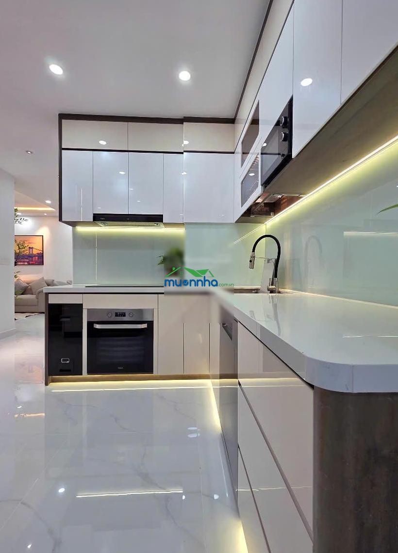 Cần bán căn góc sky garden 3 phú mỹ hưng full nội thất cao cấp - 2