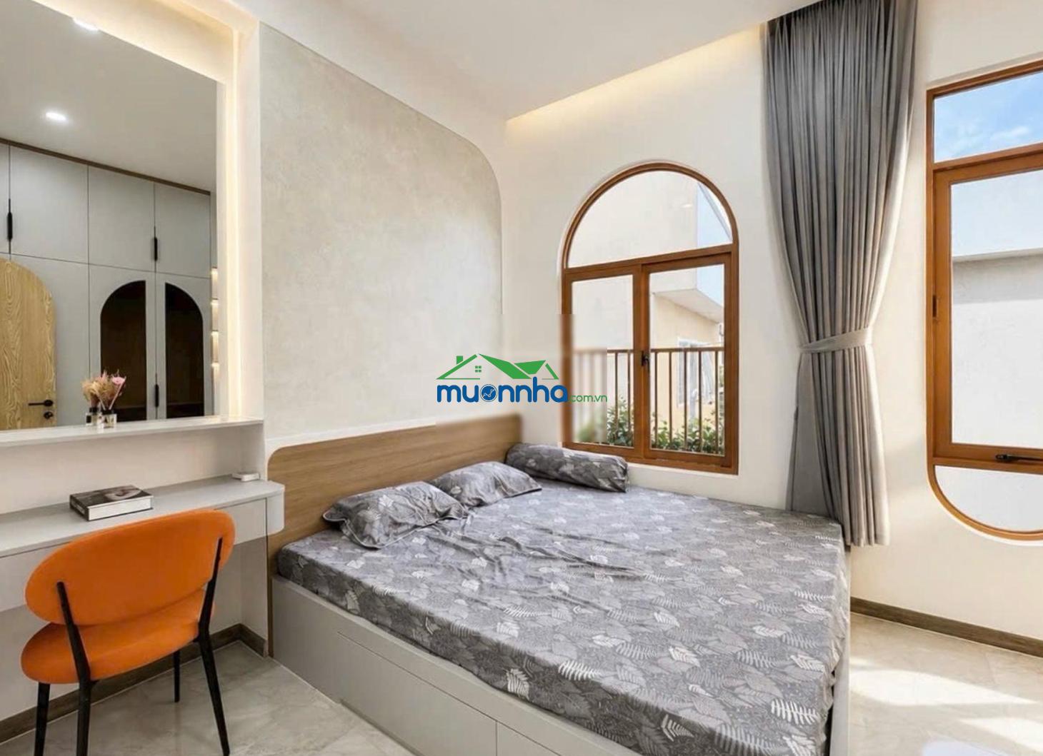 Nhà đẹp ở ngay, xvnt hàng xanh, 35m2-2 tầng btct có sân đậu xe, nở hậu 4.4m, bình thạnh chỉ 4.98 tỷ - 3