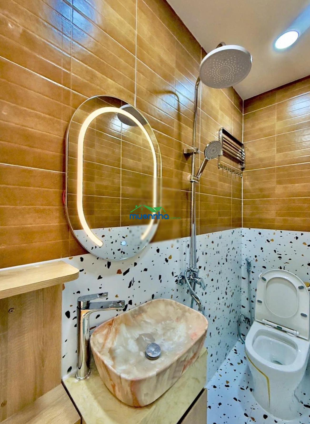 Bán nhà căn góc đẹp ở ngay 44m² nở hậu - 3pn - vài bước ra mt võ duy ninh - gần landmark 81 - 3