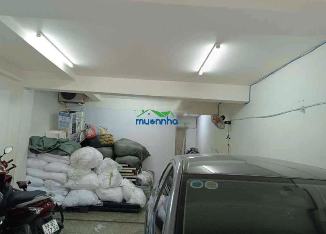 Gò dầu, 5x14m, 5 tầng, gara ô tô, hẻm xe tải thông, 10.7 tỷ