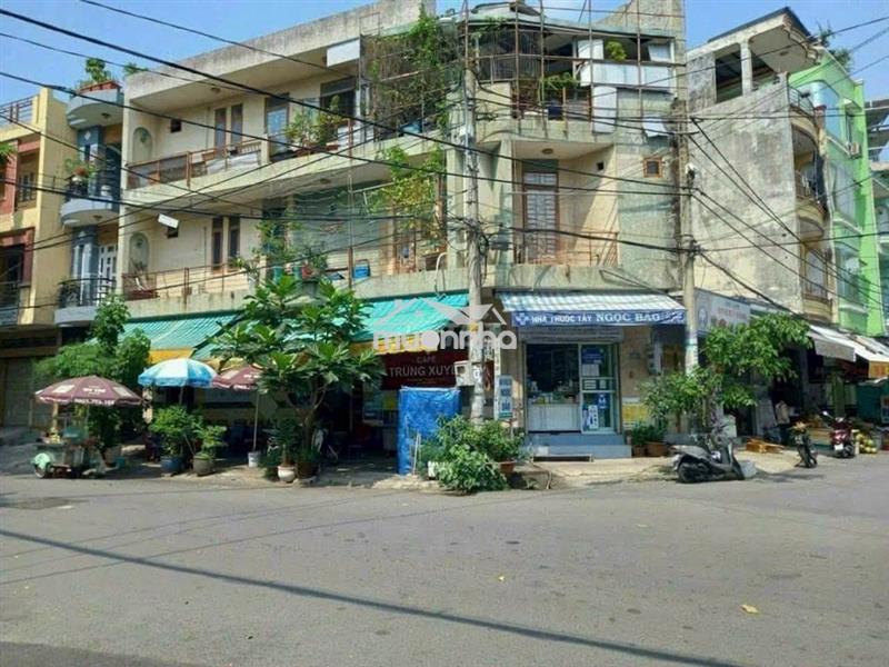 Góc 2mt hẻm 110 bà hom, dt 3.7 x 16.55m, nh 7.8m, 3 tấm
