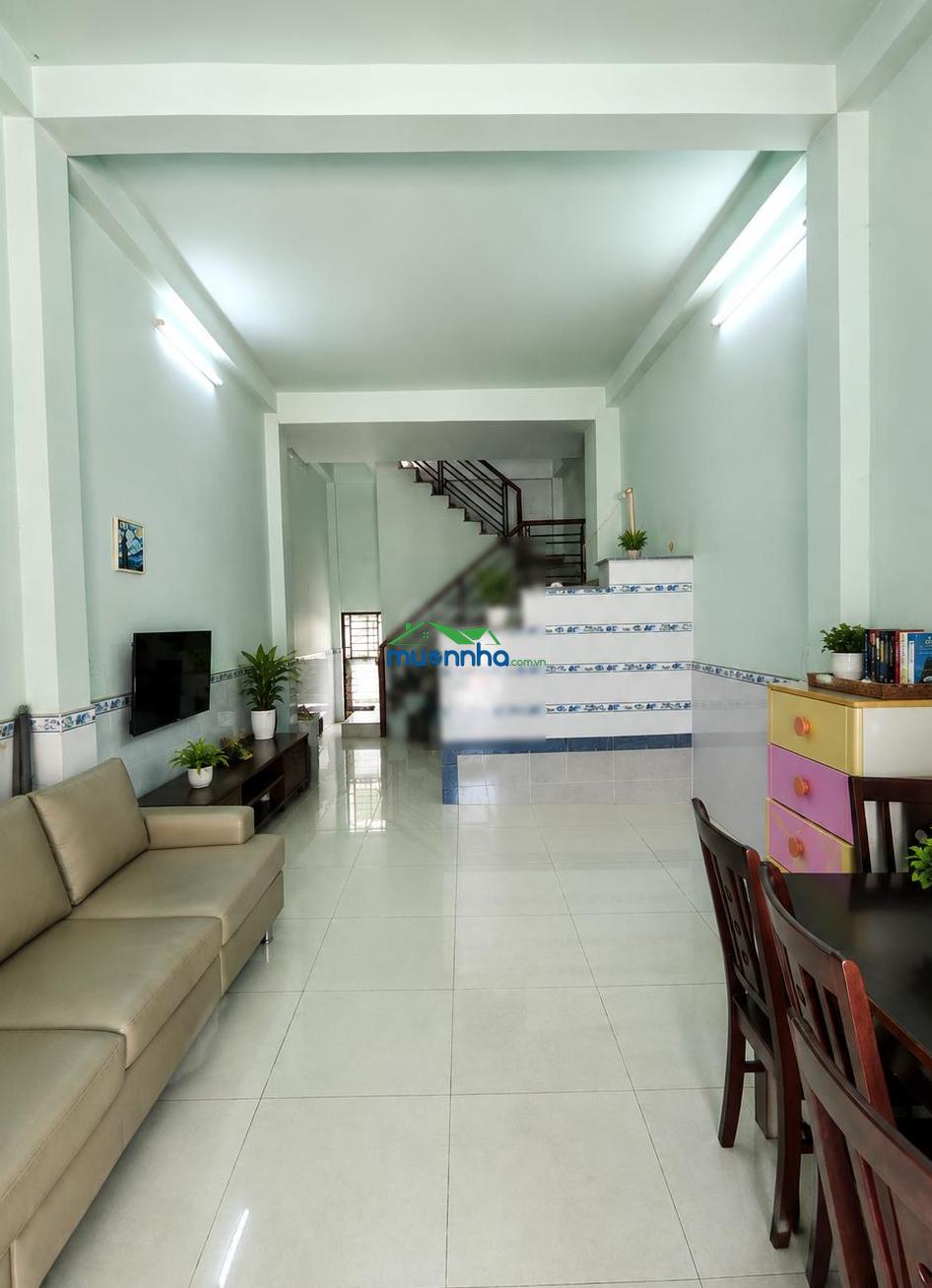 Nhà phố hẻm ô tô 730 lã xuân oai gần uỷ ban long trường q9. - 2