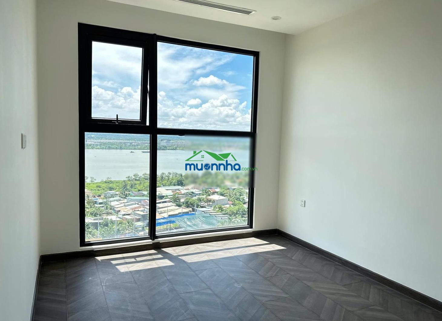 Cần bán căn hộ 2pn the beverly chỉ 4tỷ700 view đông bắc cực mát - 3