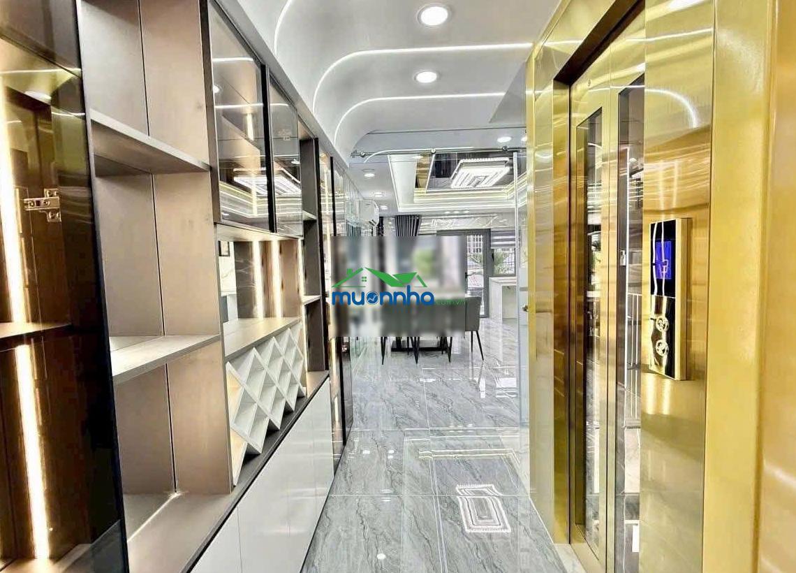 Giảm 700 triệu nhà phố 4m x 21m 4.5 tầng có thang máy, hẻm nhựa 8m thông đường lê thị riêng q12 - 2