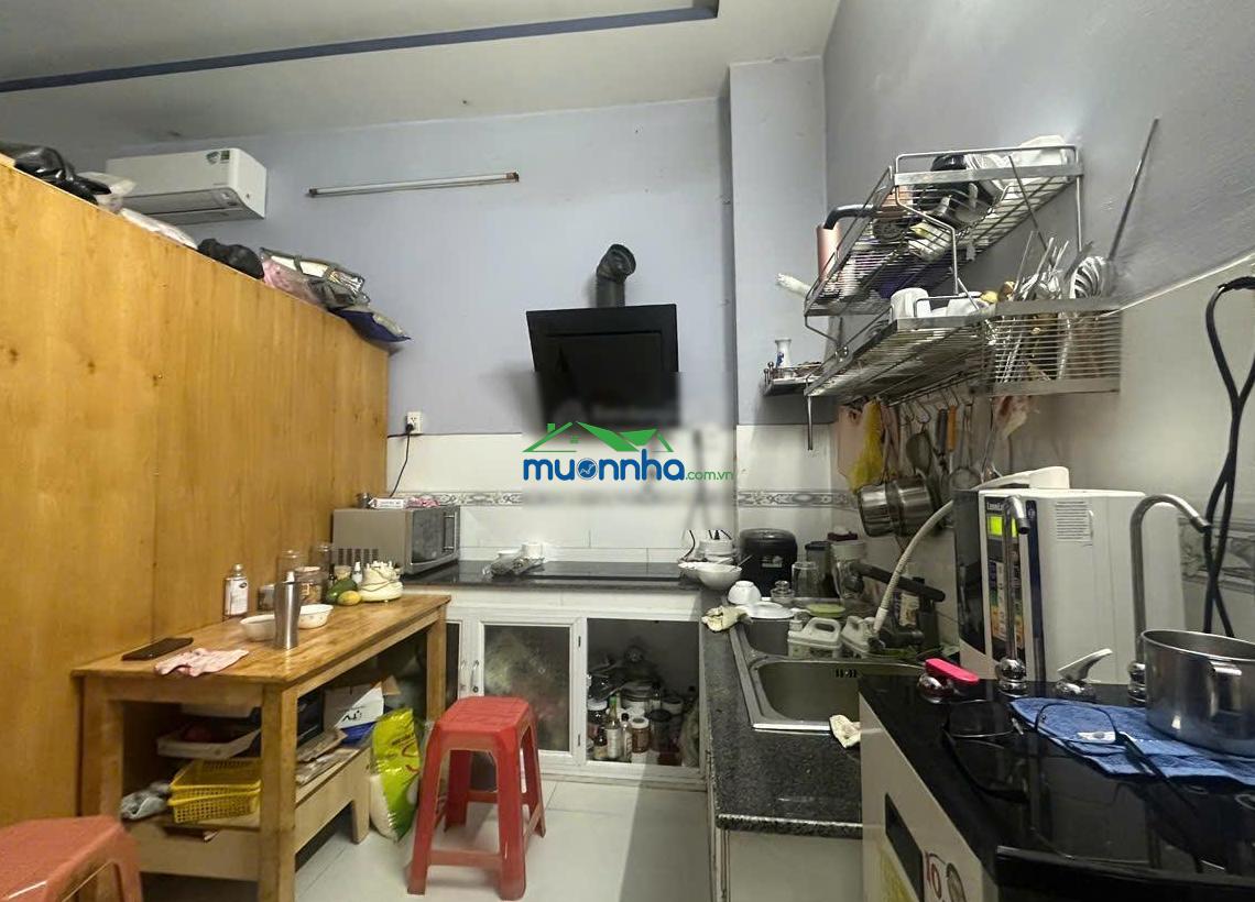 Bán nhanh nhà hẻm xe tải 8m phú định - 71,4m² (4m x 17,89m) sát mt phú định 40m, kế bên quận 6.