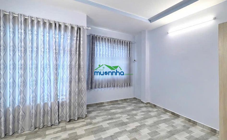 Nhà đẹp bình tân - 2 tầng - hẻm xe hơi thông - gần ngã 4 bốn xã