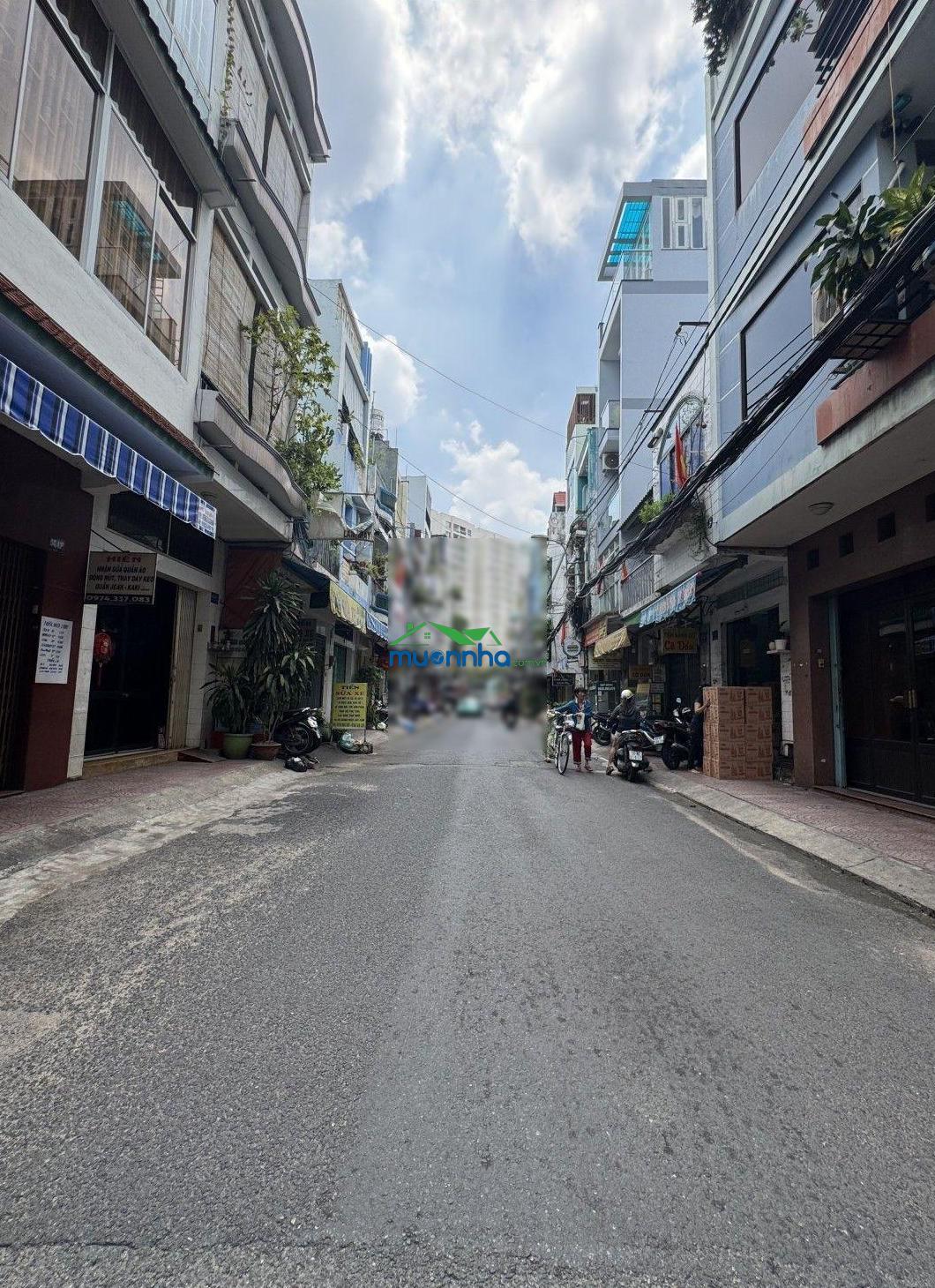 Hẻm ô tô 10m lạc long quân 3 tầng - ko lộ giới - ngay chợ hoa đầm sen ngộp bank cần bán gấp - 2