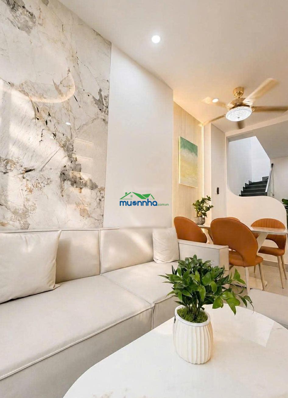 Nhà đẹp ở ngay nguyễn công trứ, bình thạnh - gần 50m 2 tầng 3pn 2wc giá 6.95 tỷ - 2
