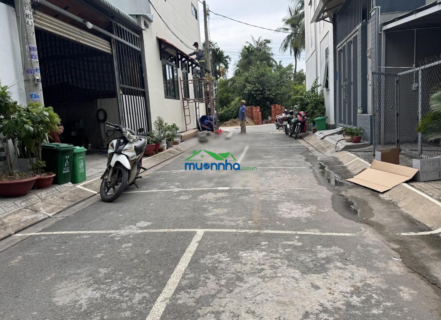 Cực hiếm ngay ql 13 5 x 11m sổ hồng riêng hẻm xe hơi xây dựng tự do 5 tỷ 2 - 3
