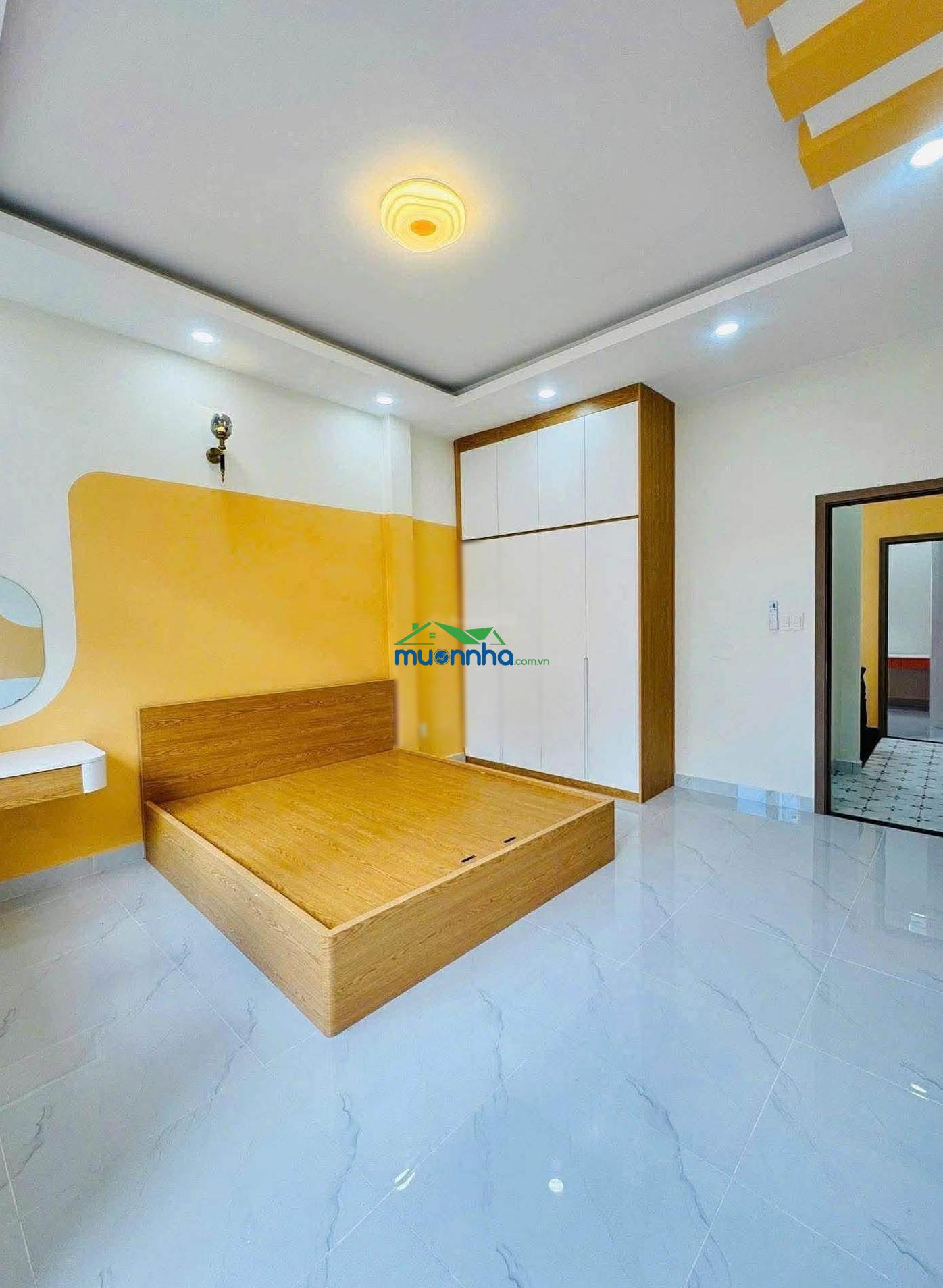 Bán nhà 2 mặt tiền (có cửa sau) nhà đẹp 2 tầng lý thánh tông hẻm 8 xe hơi ngủ, nhà nhỉnh 6 tỷ