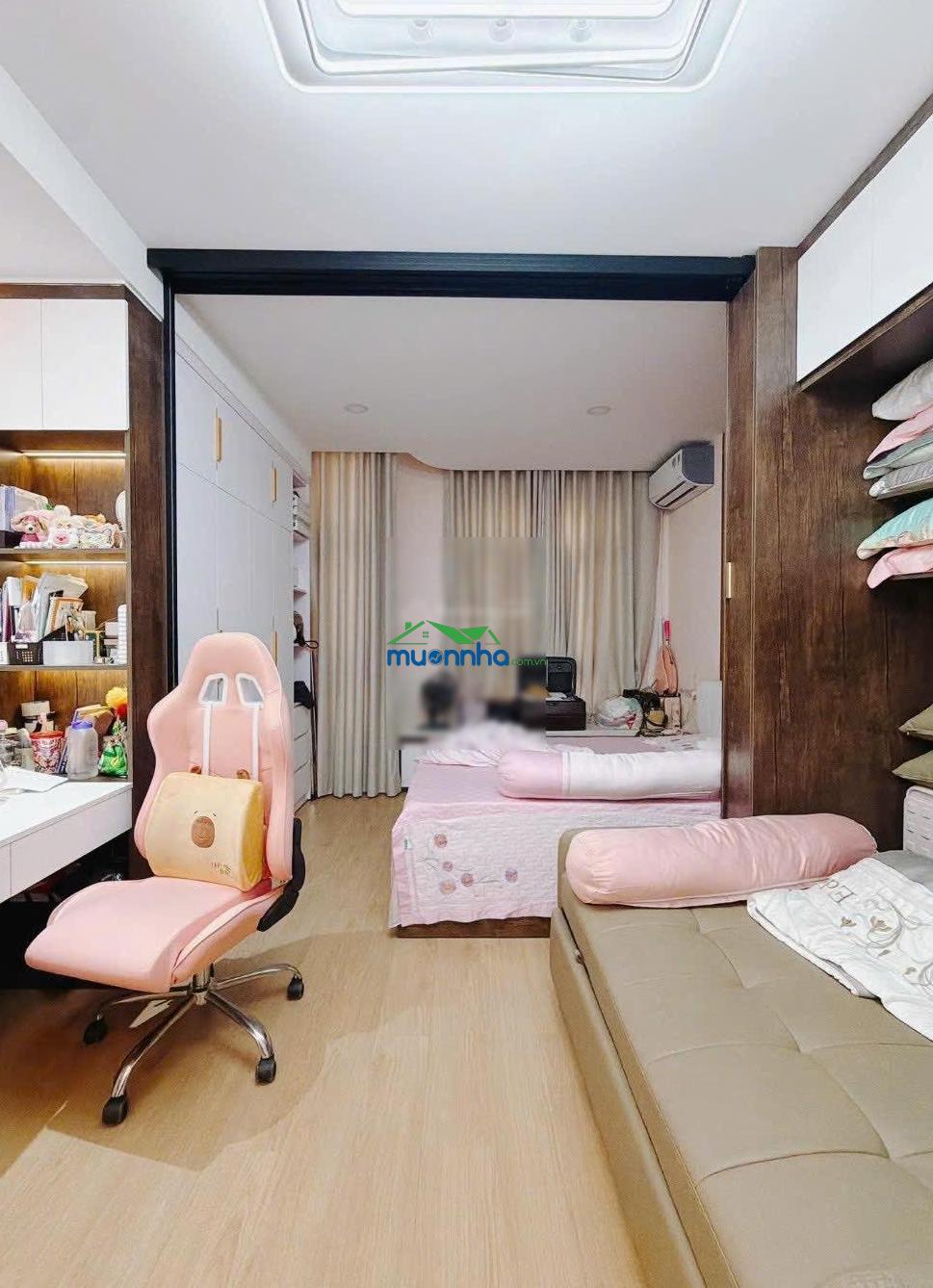 Sát mặt tiền tân vĩnh, quận 4 oto đậu cửa 4 tầng btct 4 7m dtsd 99.2m2 chỉ 8tỷ75