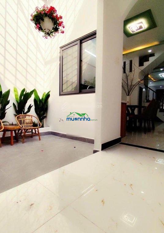 Hẻm thông nam kỳ khởi nghĩa quận 3, nhà 4 tầng mới ngang gần 5m, hướng đông bắc, shr, chỉ 4.7 tỷ