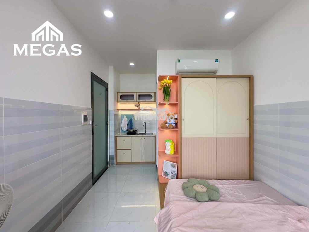 Cho thuê căn hộ ban công - đầy đủ nội thất ngay đầm sen - 2