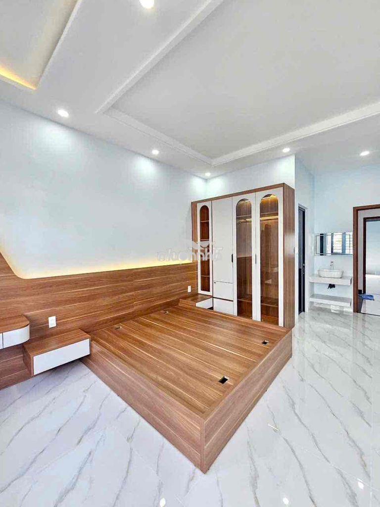 Nhà 2 lầu 1 trệt bình chuẩn,thuận an,có nội thất,đường 7m vỉa hè - 4