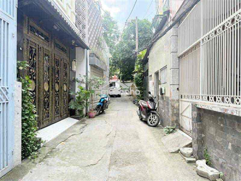 Bán nhà đường bùi đình túy – 50m² – nở hậu – hẻm xe hơi – chỉ 5,5đ