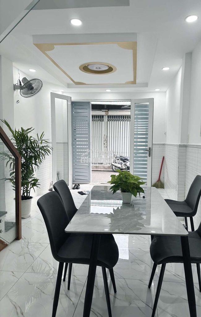 3đ nhỉnh hẻm xe hơi thông , tân phú giáp tân bình , 3 tầng 4 phòng ngủ - 3