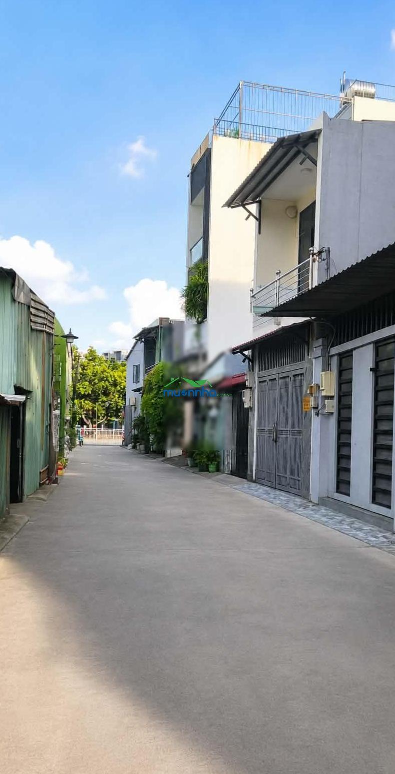 Bán nhà 2 tầng ô tô ngủ nhà ngay lê trọng tấn gần aeon - 4x18 - 6,x tỷ
