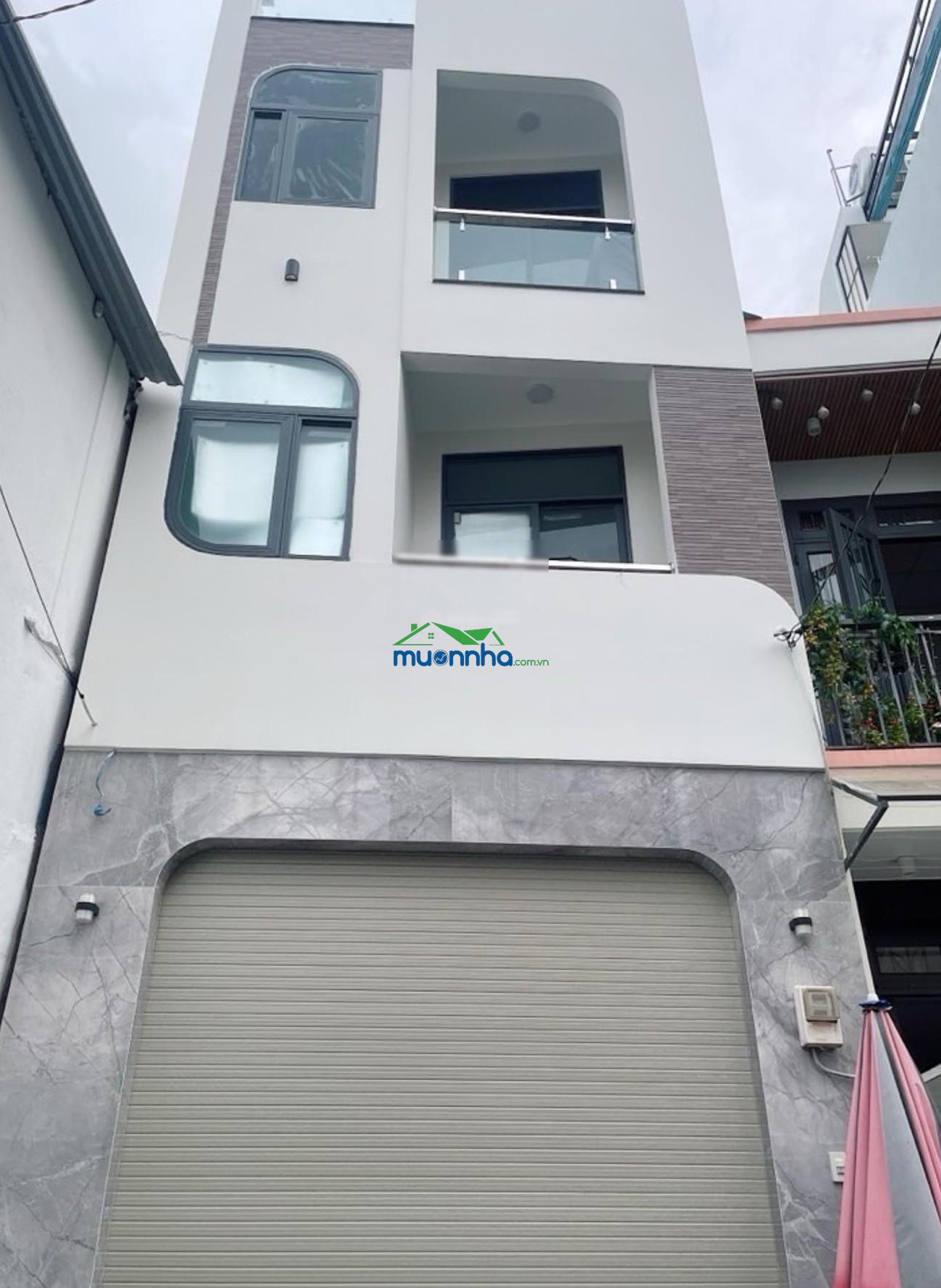Nhà đẹp ngay vòng xoay lê đại hành-quận 11- hẻm xe hơi - 51m2-4 tầng-thông tứ tung -nội thất xịn xò - 4