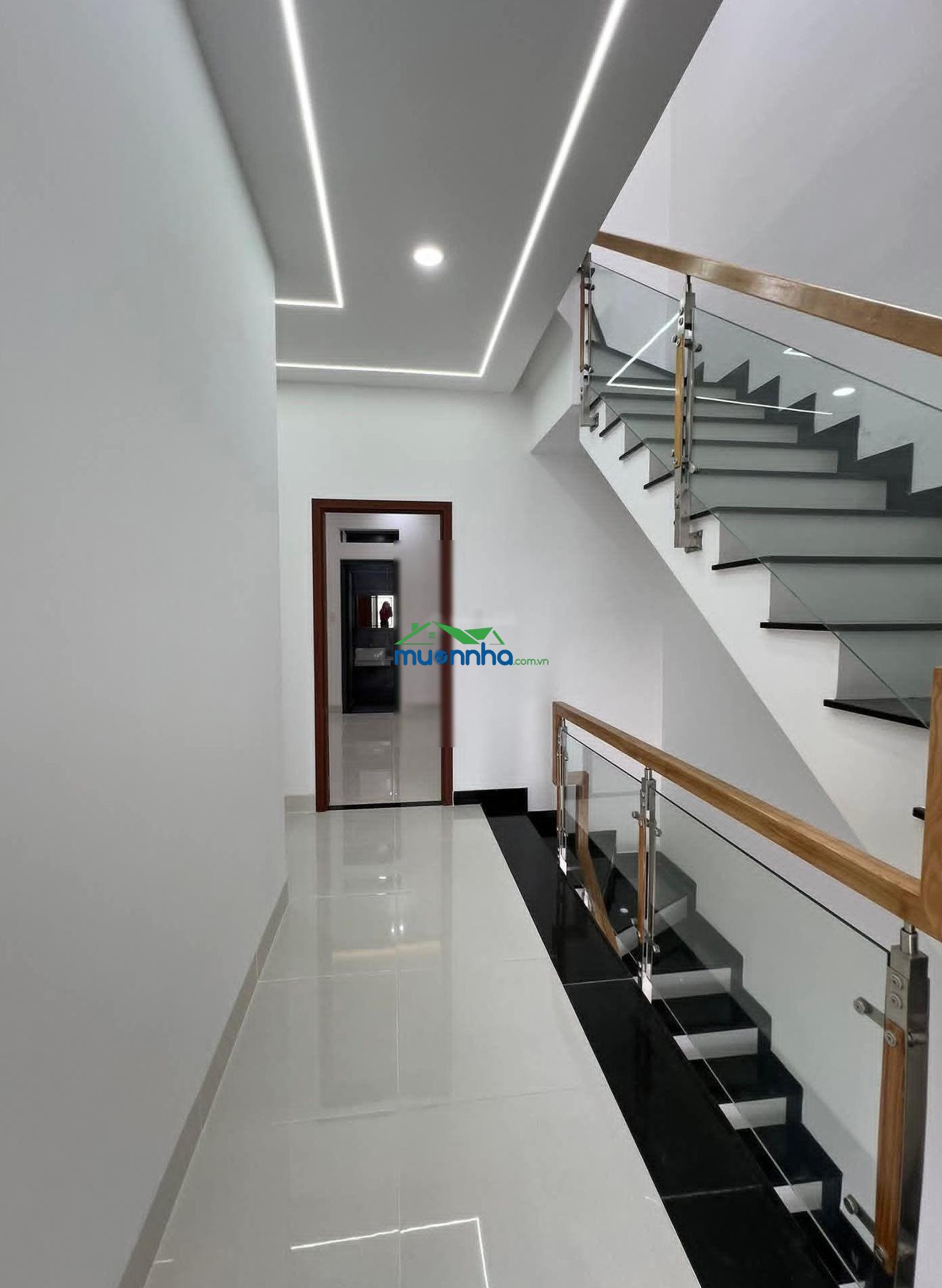 Chủ nhà cần thanh lý nhà phố bình tân 1 trệt 1 lầu 980tr, hẻm xe hơi, pháp lý đầy đủ minh bạch - 2