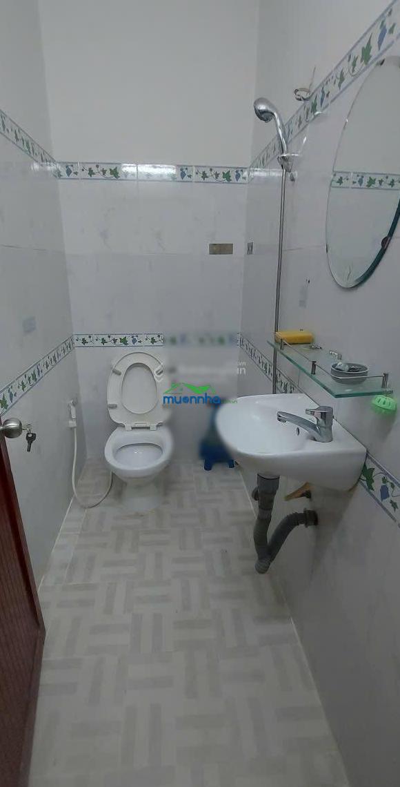 Nhà 4 phòng ngủ hẻm 157 tôn thất thuyết quận 4