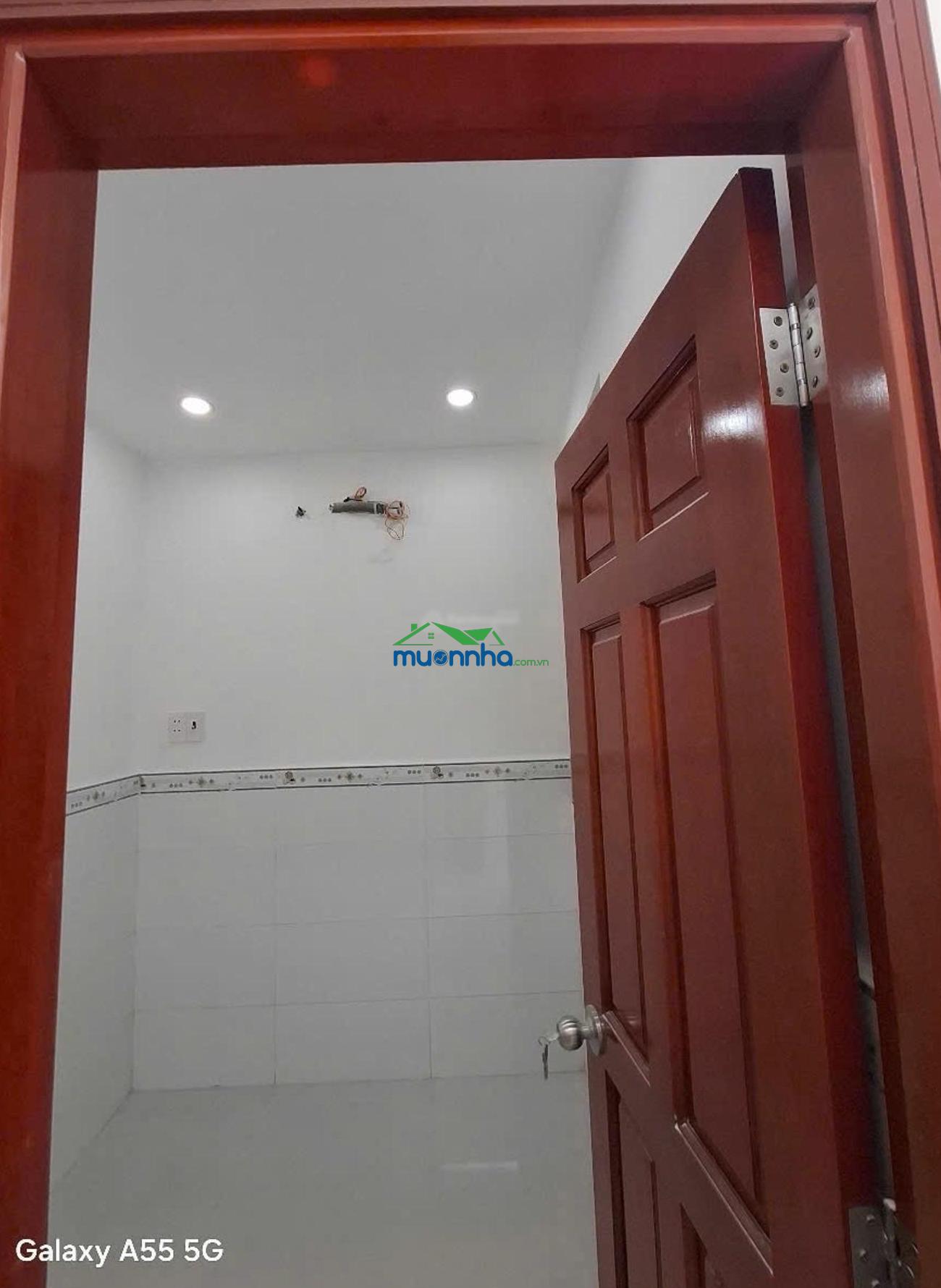 Chỉ hơn 1 tỷ có nhà sổ riêng ngay khu tên lửa. không lộ giới, không qh - 3