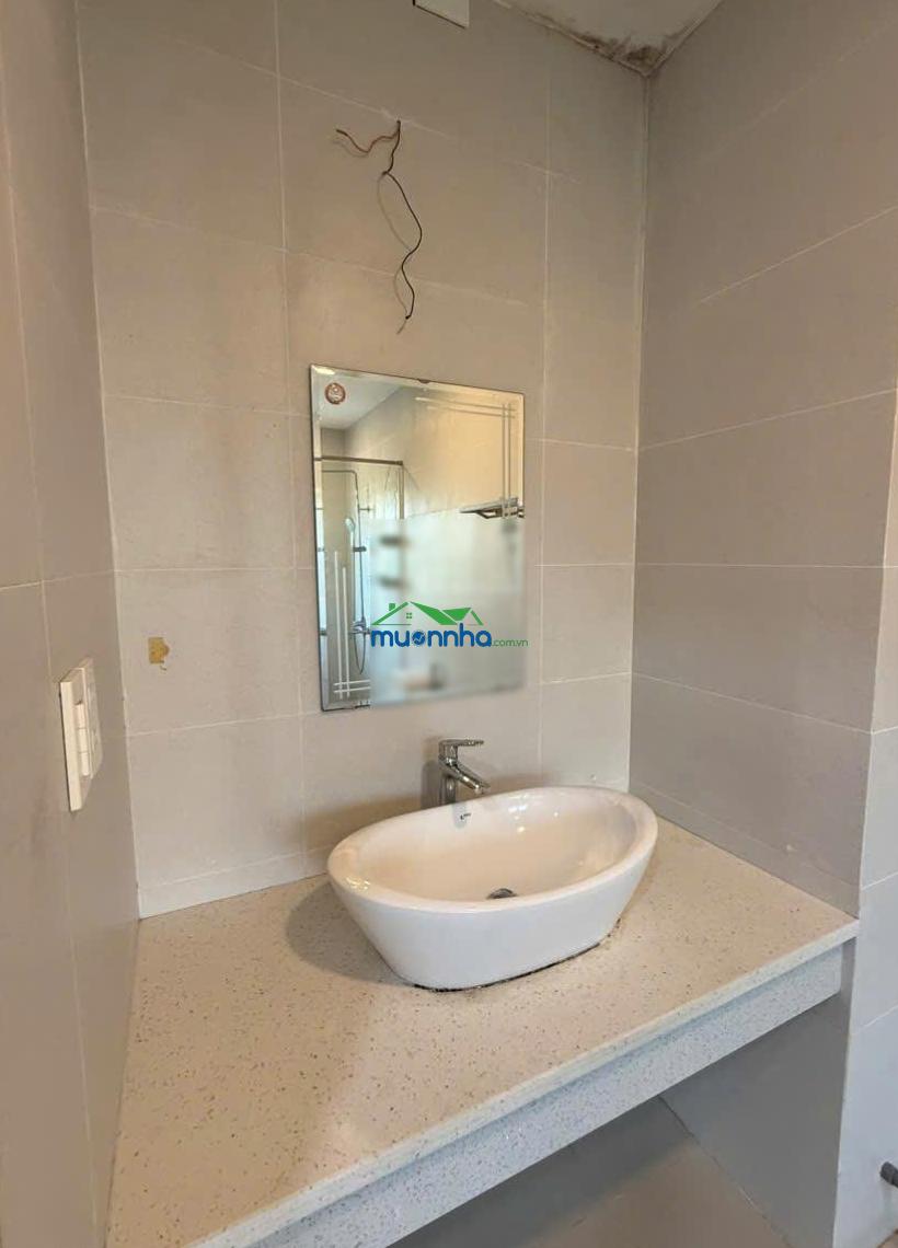 Kdc vạn hưng phú, phú xuân nhà 1 trệt, 2 lầu st dt 112m2 sổ riêng giá 10,5 tỷ. lh 0902 714 ***