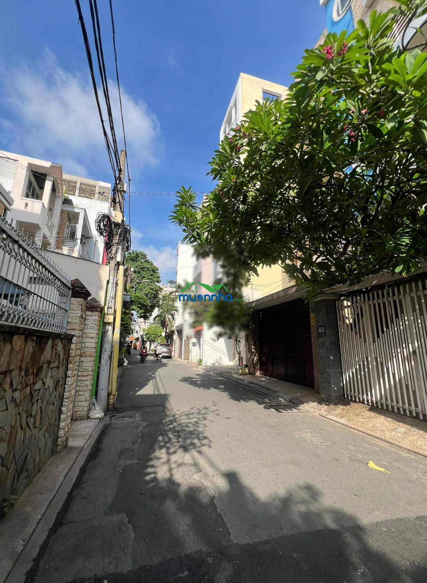 Bán nhà riêng tại 68, út tịch, tân bình, 22 tỷ, 130m² - 6 tầng thang máy.